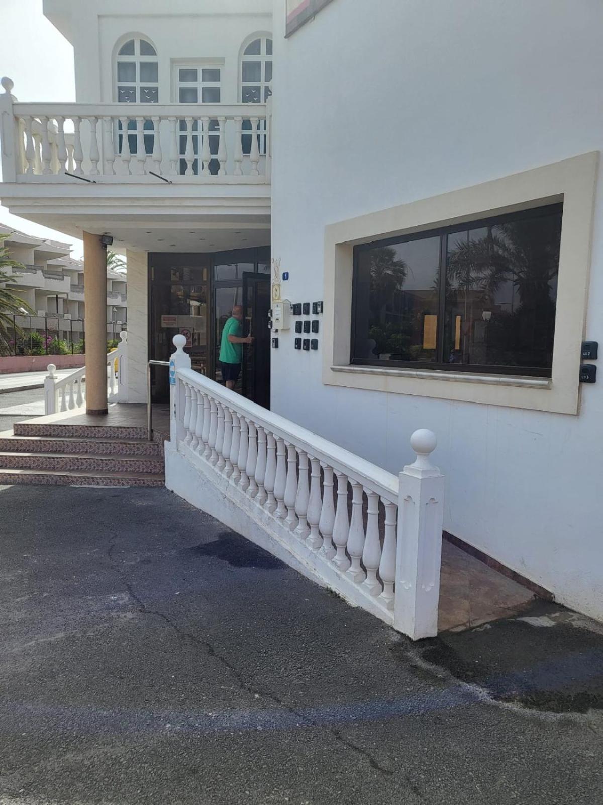 Chill Out Tenerife Sud - Monolocale Con Piscina Riscaldata Apartment *